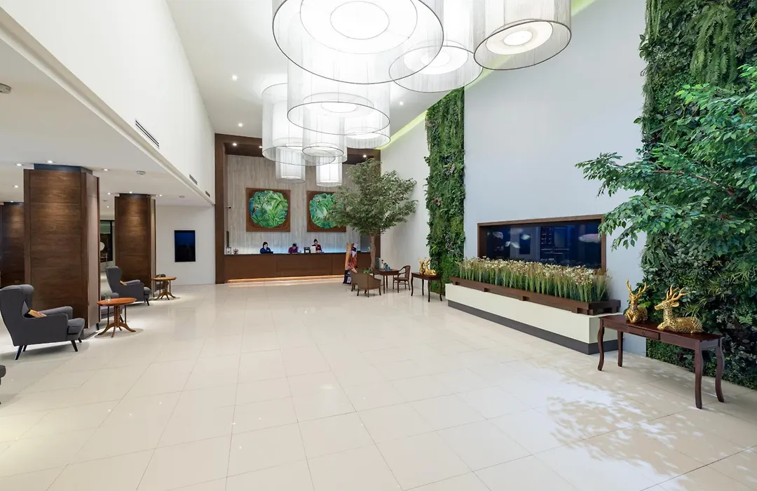 Movenpick Suriwongse Hotel Chiang Mai-1