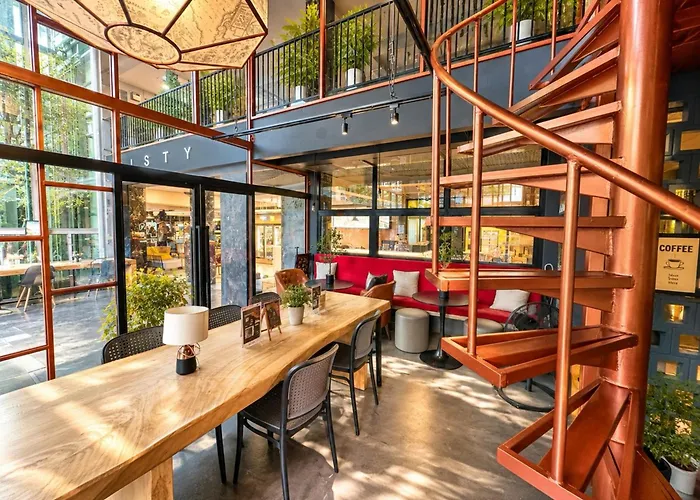 Isty Design Hotel