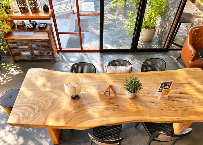 Isty Design Hotel